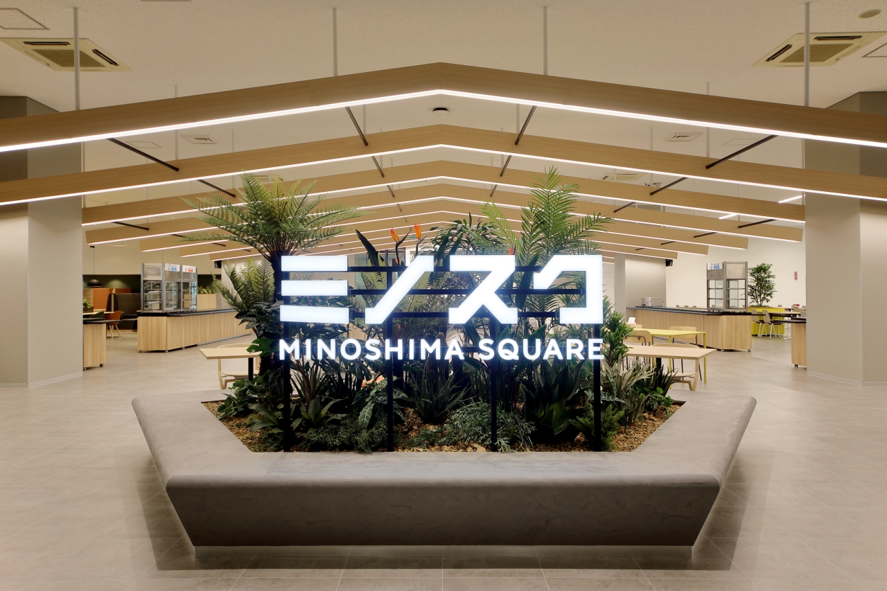 パナソニックコネクト様の社員食堂のエントランス