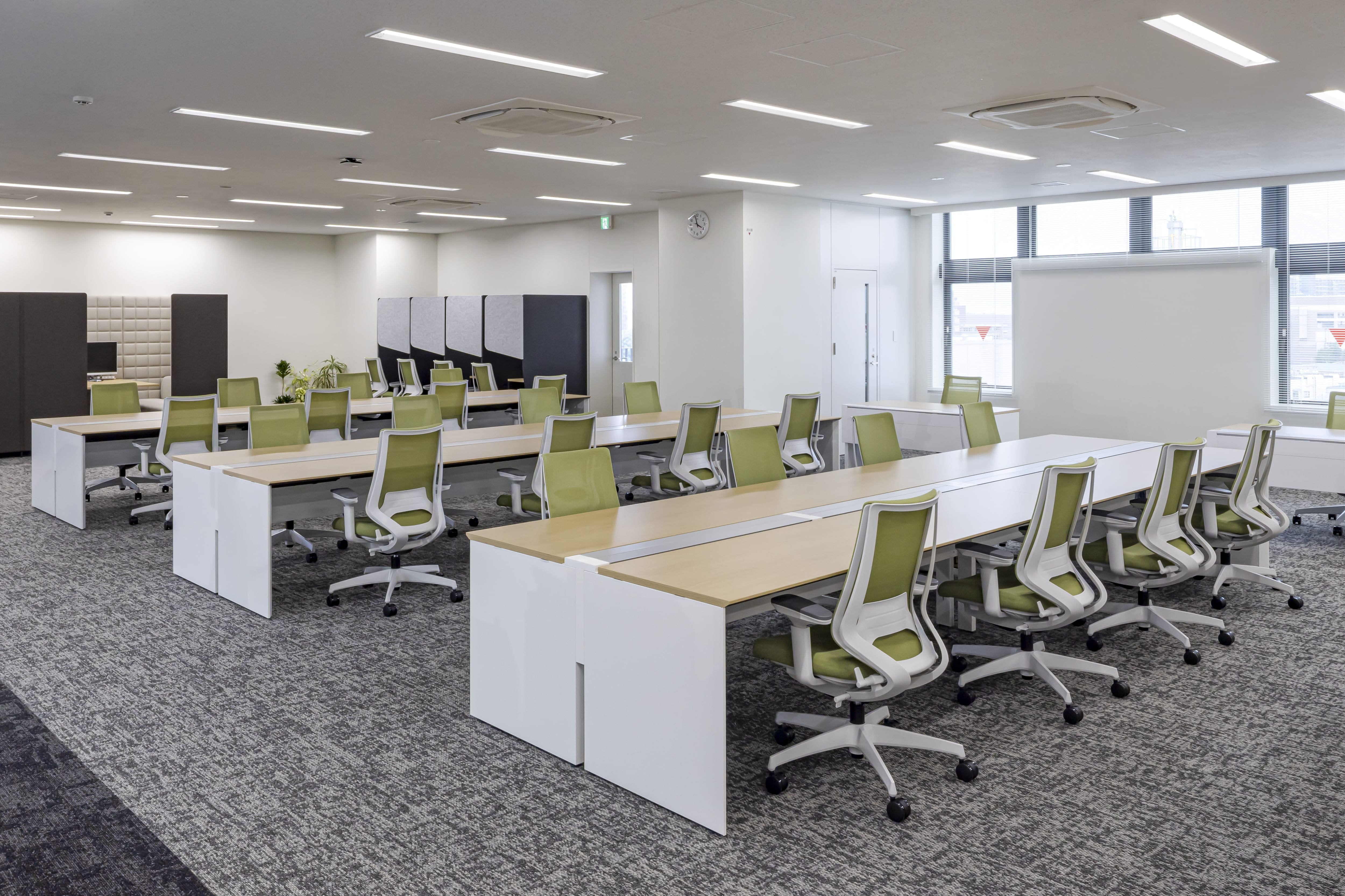 東邦チタニウム株式会社　茅ヶ崎工場様_フリーアドレス席