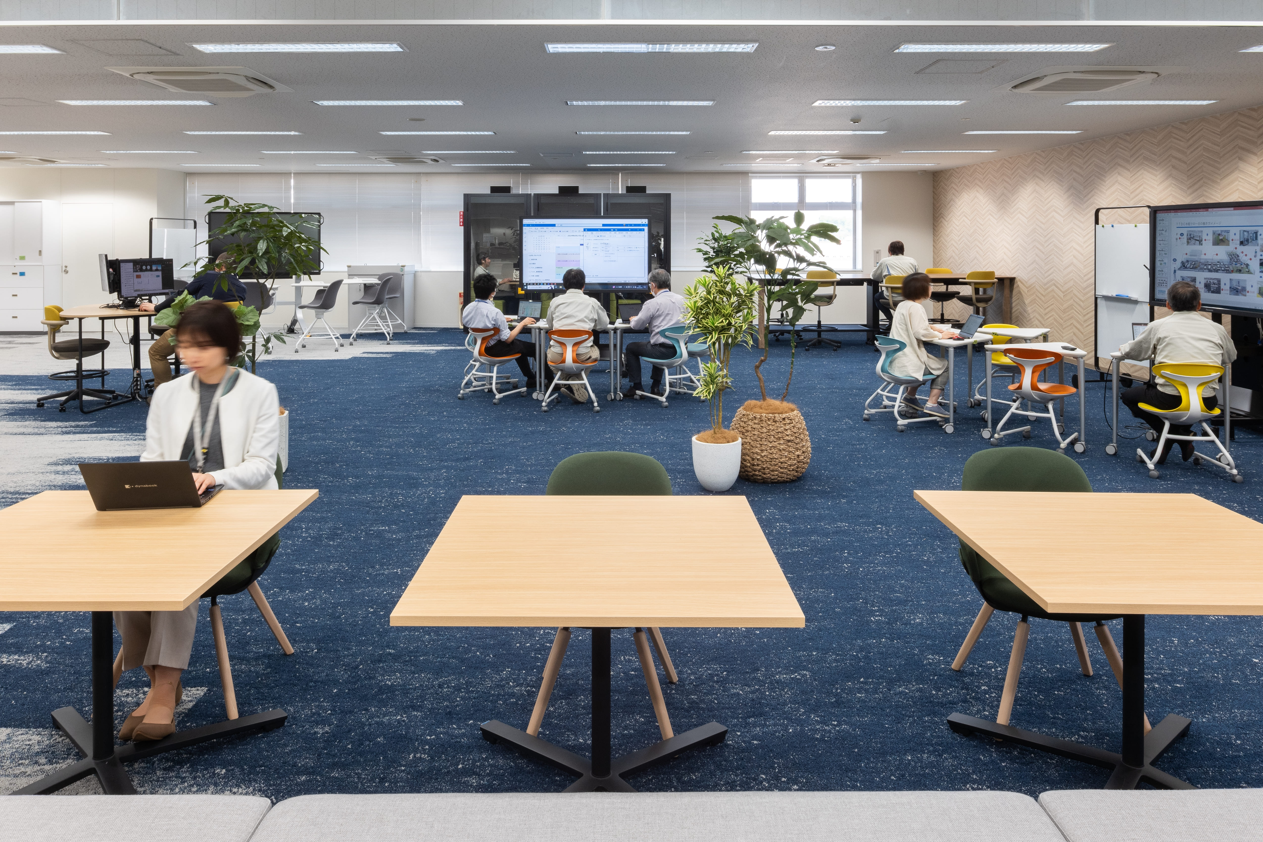 トヨタテクニカルディベロップメント株式会社様のオフィス