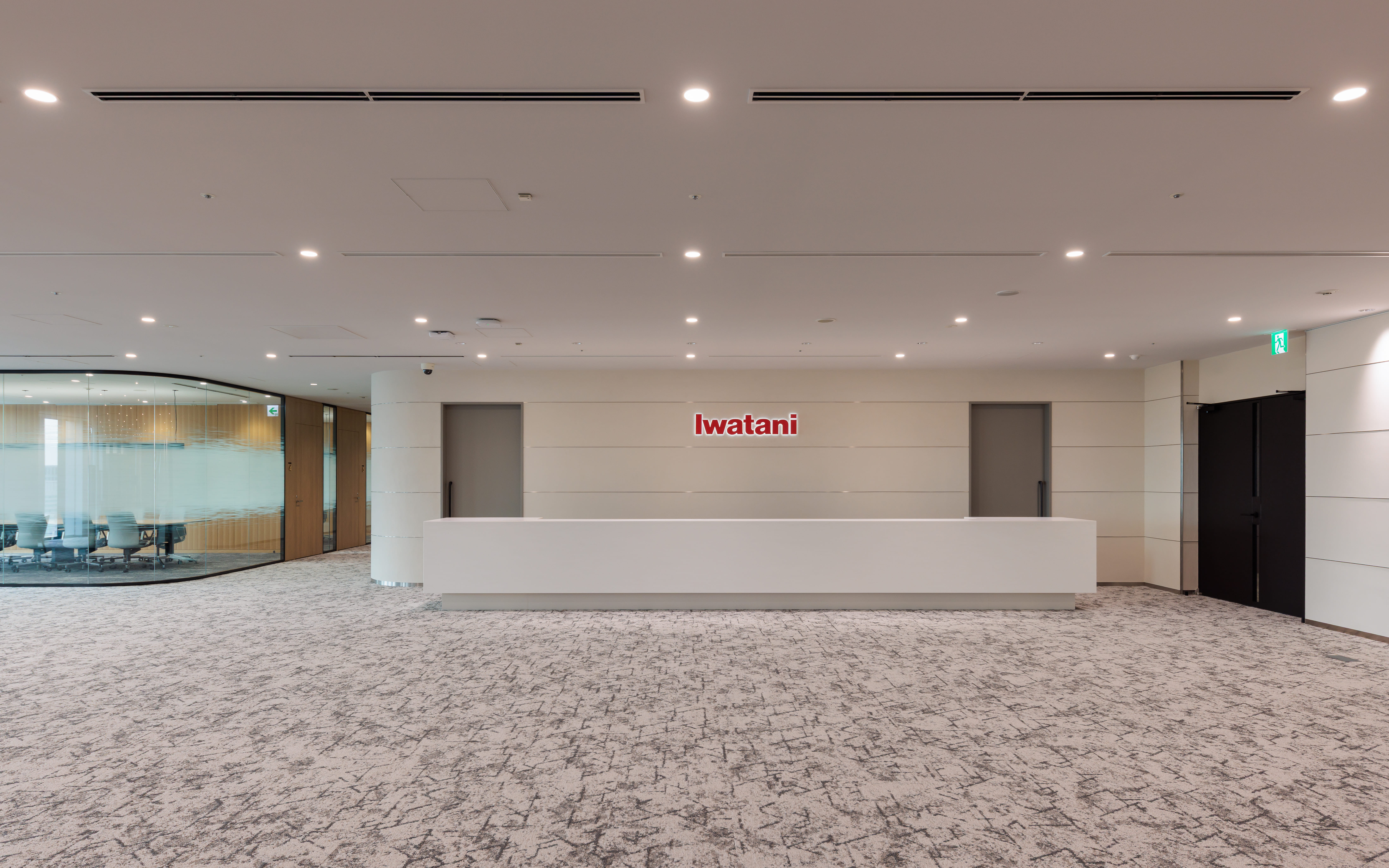 岩谷産業様のエントランス