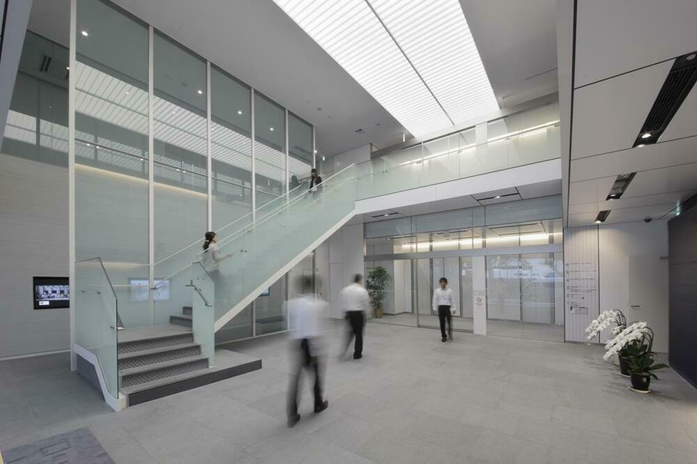 オフィスエントランスが企業イメージを左右する 設計のポイントや注意点などを紹介 コクヨマーケティング