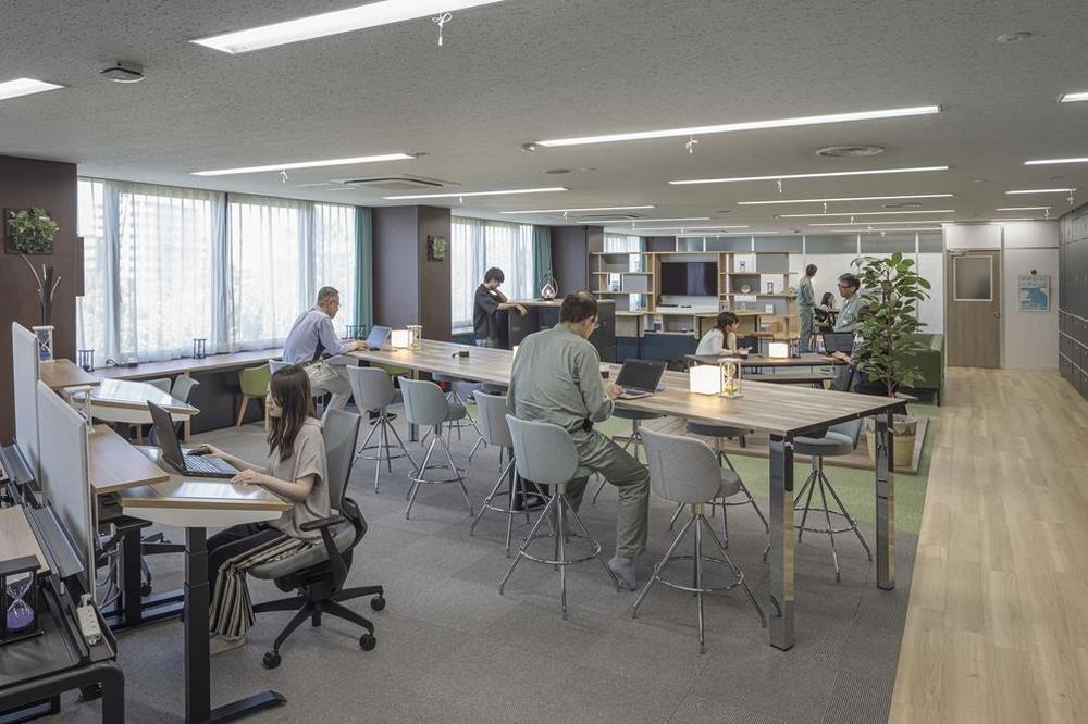 住友重機械工業株式会社 田無製造所様_オフィスラウンジ